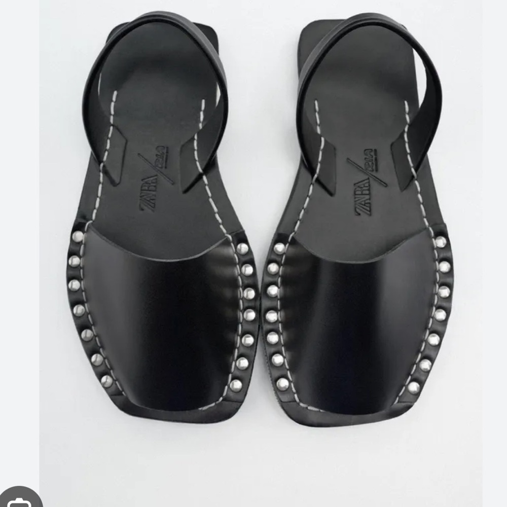 Zara RIA COLLABORATION FLAT LEATHER SANDALS